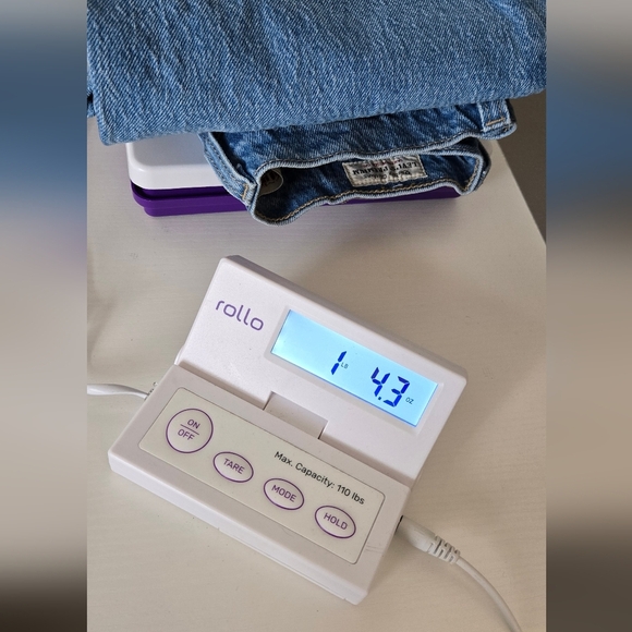 Levi's 70's High Waist Slim Straight Light Washed size 25 blank red label - Picture 16 of 16